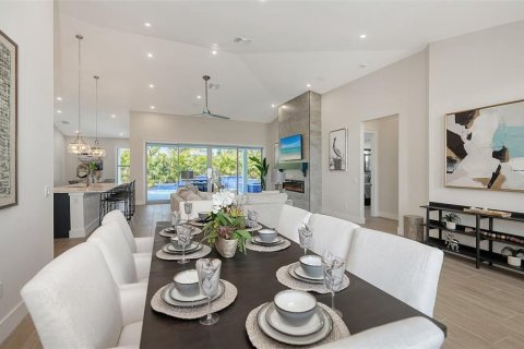 House in Bradenton, Florida 4 bedrooms, 228.63 sq.m. № 1795223 - photo 13