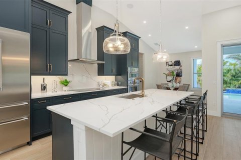 House in Bradenton, Florida 4 bedrooms, 228.63 sq.m. № 1795223 - photo 14