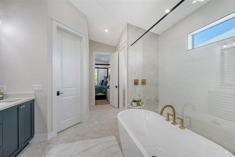 House in Bradenton, Florida 4 bedrooms, 228.63 sq.m. № 1795223 - photo 29