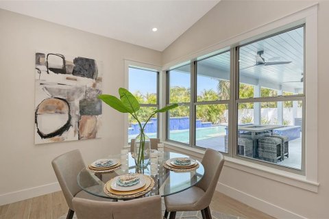 House in Bradenton, Florida 4 bedrooms, 228.63 sq.m. № 1795223 - photo 21