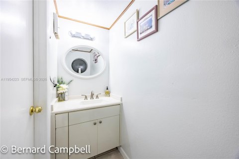 Adosado en venta en Sunrise, Florida, 3 dormitorios, 140.47 m2 № 2010720 - foto 28