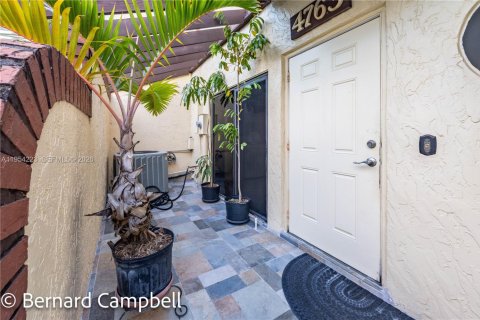 Adosado en venta en Sunrise, Florida, 3 dormitorios, 140.47 m2 № 2010720 - foto 3