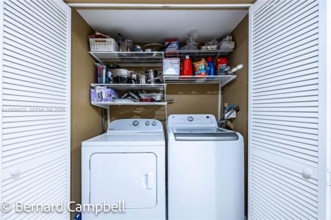 Adosado en venta en Sunrise, Florida, 3 dormitorios, 140.47 m2 № 2010720 - foto 30