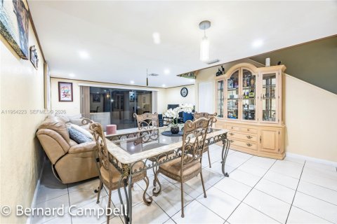 Adosado en venta en Sunrise, Florida, 3 dormitorios, 140.47 m2 № 2010720 - foto 11