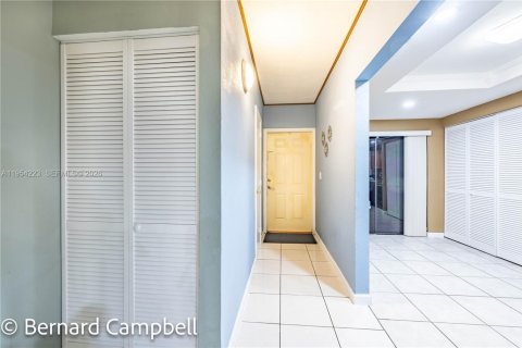 Adosado en venta en Sunrise, Florida, 3 dormitorios, 140.47 m2 № 2010720 - foto 5