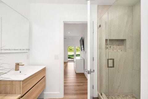 Casa en venta en Southwest Ranches, Florida, 6 dormitorios, 399.11 m2 № 2035427 - foto 22