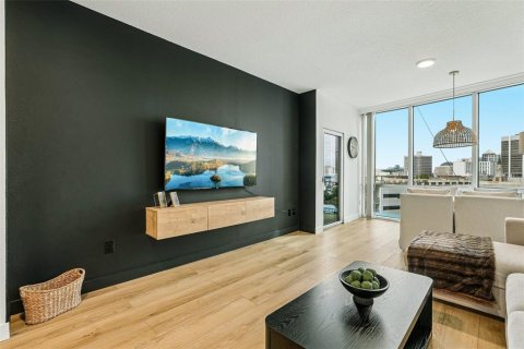 Condo in Orlando, Florida, 2 bedrooms № 2305010 - photo 7