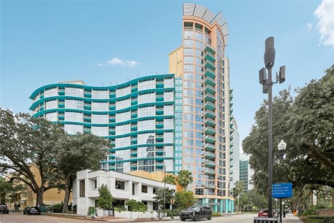 Condo in Orlando, Florida, 2 bedrooms  № 2305010