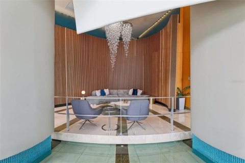 Condo in Orlando, Florida, 2 bedrooms № 2305010 - photo 4