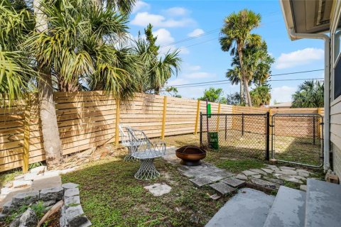 House in Daytona Beach, Florida 3 bedrooms, 113.81 sq.m. № 1440944 - photo 25