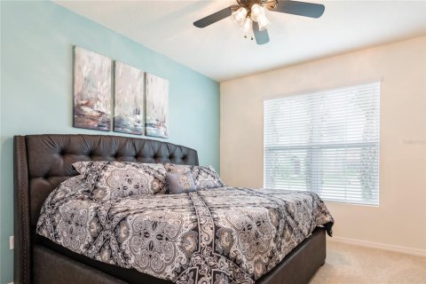 Villa ou maison à vendre à Davenport, Floride: 6 chambres, 303.79 m2 № 1791545 - photo 10