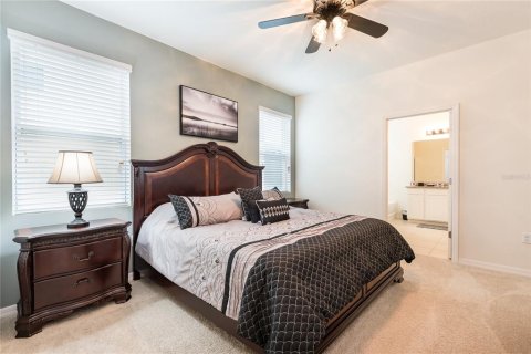Villa ou maison à vendre à Davenport, Floride: 6 chambres, 303.79 m2 № 1791545 - photo 13