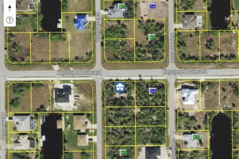 Land in Port Charlotte, Florida № 2159865