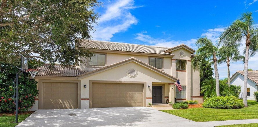 House in Boca Raton, Florida 4 bedrooms, 292.27 sq.m. № 2088128