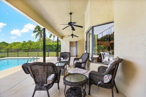 House in Boca Raton, Florida 4 bedrooms, 292.27 sq.m. № 2088128 - photo 22
