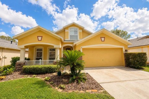 Villa ou maison à Tampa, Floride 4 chambres, 218.69 m2 № 2354387