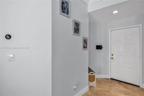 Villa ou maison à vendre à Pembroke Pines, Floride: 3 chambres, 171.68 m2 № 1790527 - photo 10