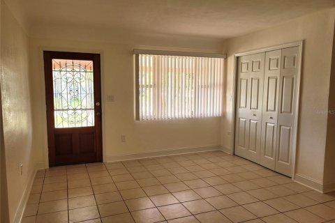 Casa en alquiler en Saint Petersburg, Florida, 2 dormitorios, 139.35 m2 № 1833082 - foto 6