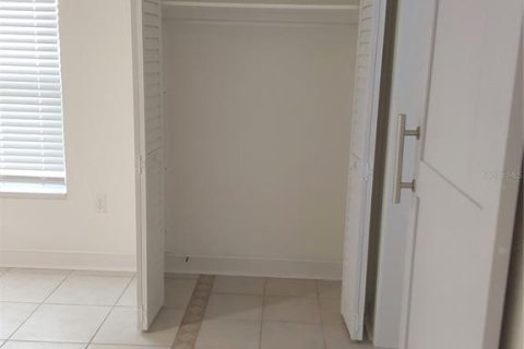Casa en alquiler en Saint Petersburg, Florida, 2 dormitorios, 139.35 m2 № 1833082 - foto 21