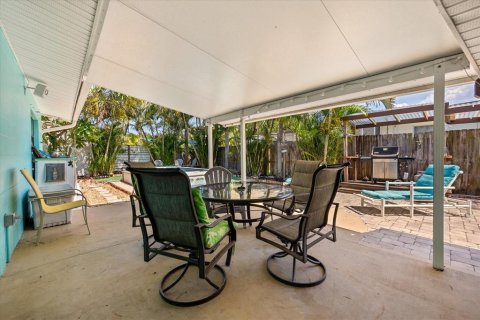 House in Cocoa Beach, Florida 4 bedrooms, 223.52 sq.m. № 1846597 - photo 29