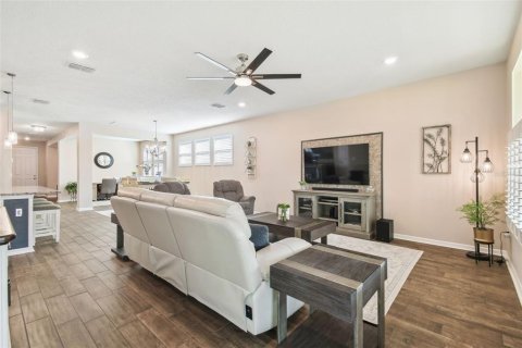 House in Fish Hawk, Florida 2 bedrooms, 164.25 sq.m. № 1810353 - photo 14