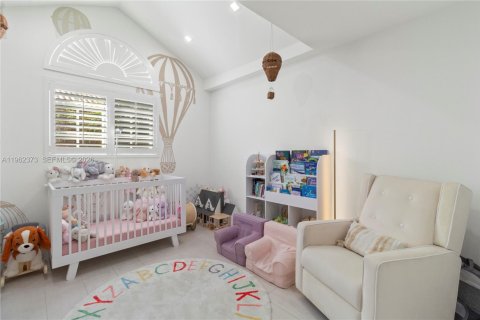 Купить таунхаус в Майами, Флорида 3 спальни, 146.79м2, № 2023886 - фото 25