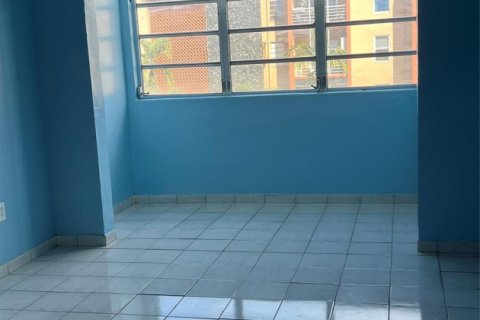 Copropriété à louer à Hialeah, Floride: 3 chambres, 102.01 m2 № 2420730 - photo 6