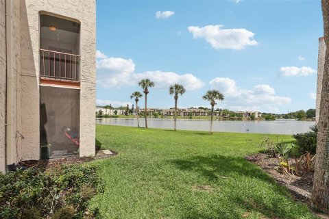 Condo in Altamonte Springs, Florida, 2 bedrooms № 2092908 - photo 3