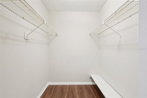 Condo in Altamonte Springs, Florida, 2 bedrooms № 2092908 - photo 12