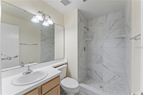 Condominio en alquiler en Orlando, Florida, 2 dormitorios, 94.11 m2 № 1912239 - foto 13
