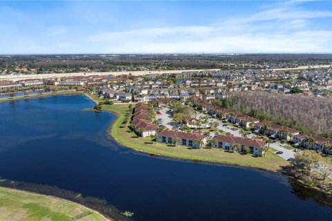 Condominio en alquiler en Orlando, Florida, 2 dormitorios, 94.11 m2 № 1912239 - foto 22