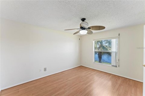 Condominio en alquiler en Orlando, Florida, 2 dormitorios, 94.11 m2 № 1912239 - foto 8
