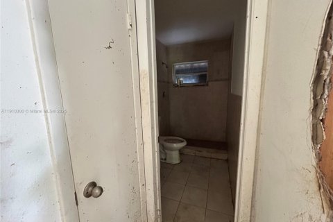 Купить виллу или дом в Майами, Флорида 3 спальни, 133.41м2, № 1969659 - фото 15