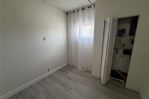Снять в аренду коммерческую недвижимость в Тампа, Флорида 188.87м2, № 2209933 - фото 8