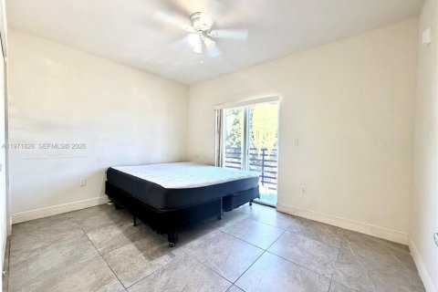 Appartement à louer à Miami, Floride: 1 chambre, 83.61 m2 № 2032447 - photo 7