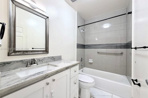 Appartement à louer à Miami, Floride: 1 chambre, 83.61 m2 № 2032447 - photo 9