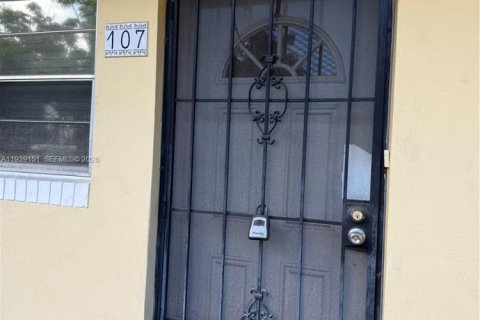 Condo in Aventura, Florida, 1 bedroom  № 2000029