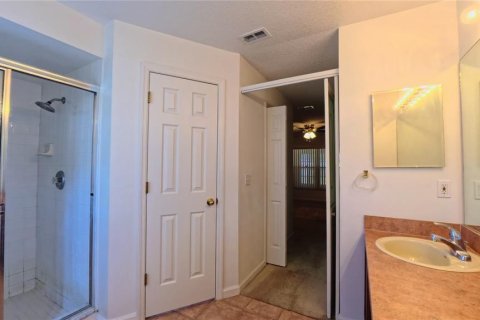 Villa ou maison à vendre à Kissimmee, Floride: 4 chambres, 172.24 m2 № 2303251 - photo 13