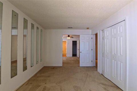 Villa ou maison à vendre à Kissimmee, Floride: 4 chambres, 172.24 m2 № 2303251 - photo 18