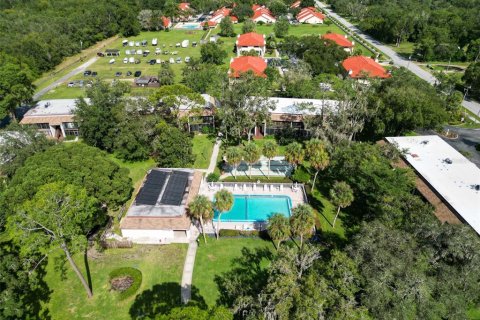 Condo in Inverness, Florida, 2 bedrooms  № 1901924 - photo 24