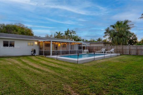Villa ou maison à vendre à Cutler Bay, Floride: 3 chambres, 134.89 m2 № 2044617 - photo 5