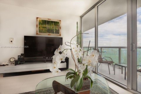 Copropriété à louer à Miami, Floride: 2 chambres, 116.59 m2 № 1872456 - photo 5