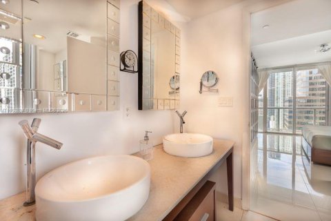 Copropriété à louer à Miami, Floride: 2 chambres, 116.59 m2 № 1872456 - photo 18