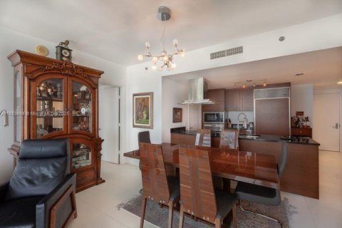 Copropriété à louer à Miami, Floride: 2 chambres, 116.59 m2 № 1872456 - photo 13