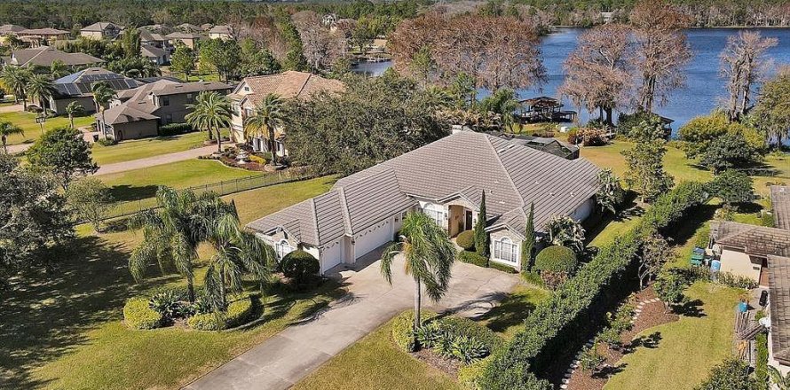 Casa en Orlando, Florida 5 dormitorios, 391.4 m2 № 2215126