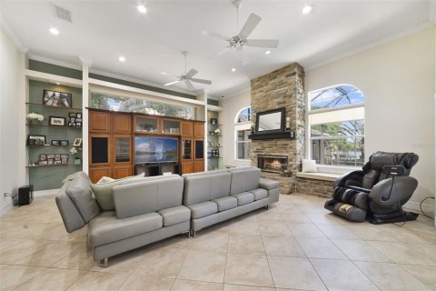 Casa en venta en Orlando, Florida, 5 dormitorios, 391.4 m2 № 2215126 - foto 18