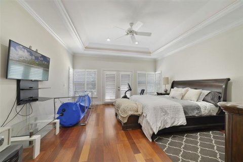 Casa en venta en Orlando, Florida, 5 dormitorios, 391.4 m2 № 2215126 - foto 23