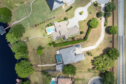 Casa en venta en Orlando, Florida, 5 dormitorios, 391.4 m2 № 2215126 - foto 8