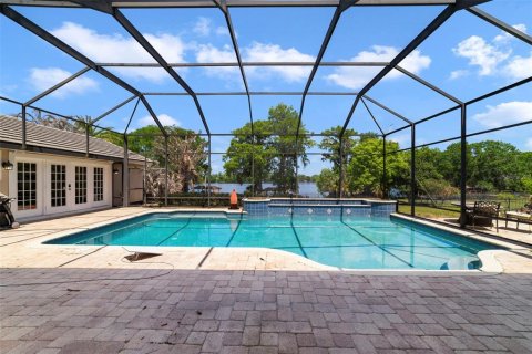 Casa en venta en Orlando, Florida, 5 dormitorios, 391.4 m2 № 2215126 - foto 20