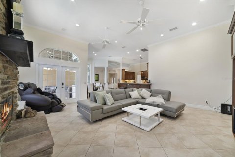 Casa en venta en Orlando, Florida, 5 dormitorios, 391.4 m2 № 2215126 - foto 28